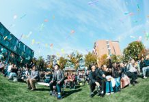 関西大学統一学園祭が開幕 副学長のネタが光った!