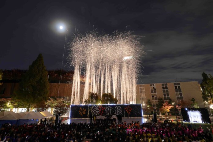 2025年統一学園祭で打ち上がった花火